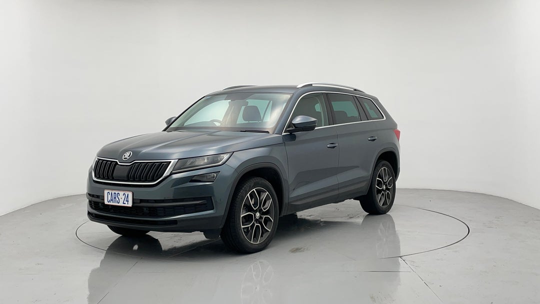 Left Front Diagonal (45- Degree) View