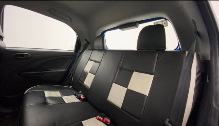 2013 Toyota Etios Liva G, Petrol, Manual, 51,778 km, Right Side Rear Door Cabin