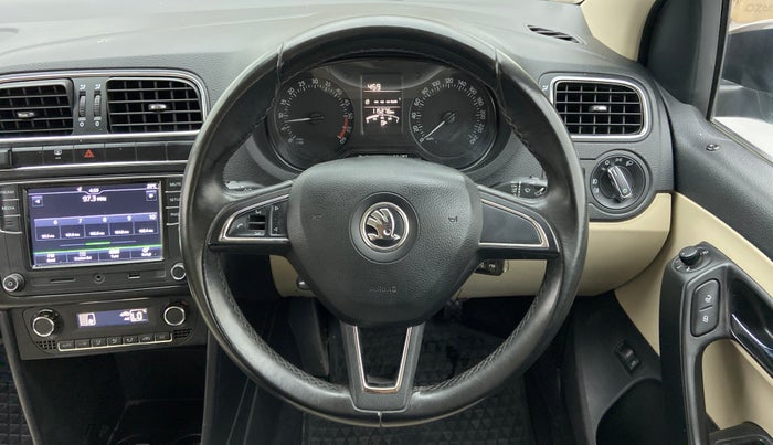 2017 Skoda Rapid STYLE 1.5 TDI, Diesel, Manual, 1,15,276 km, Steering Wheel Close Up