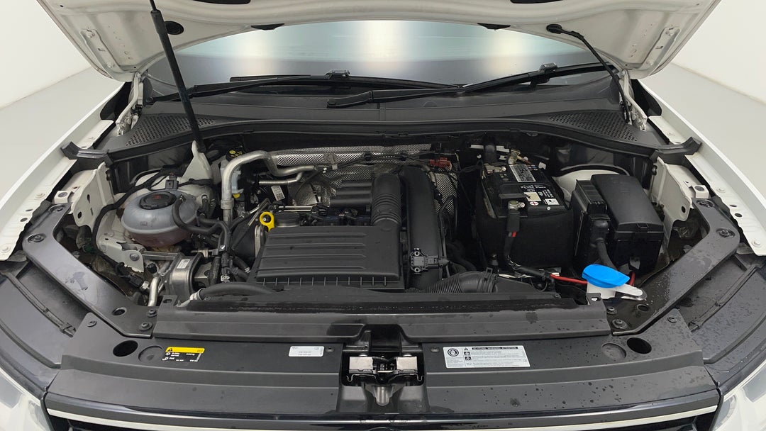 Open Bonnet (Engine)