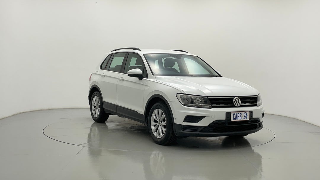 Right Front Diagonal (45- Degree) View