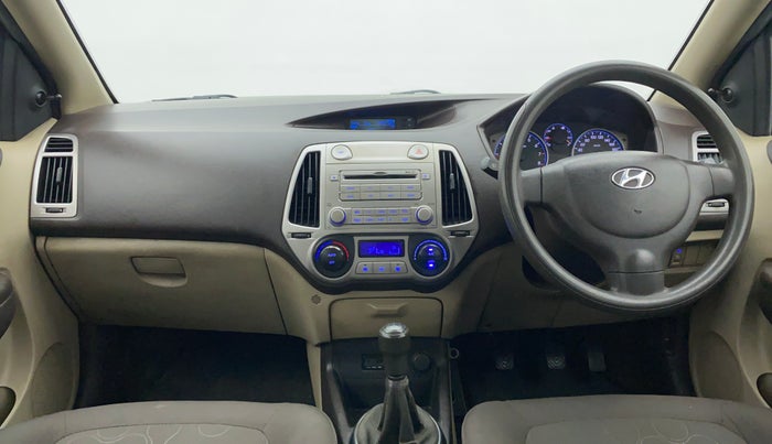2011 Hyundai i20 MAGNA O 1.2, Petrol, Manual, 46,091 km, Dashboard