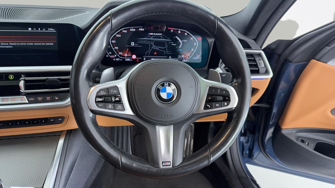 2020 BMW 4 M440i xDrive, Automatic, 50587 km, Steering Wheel Close-up