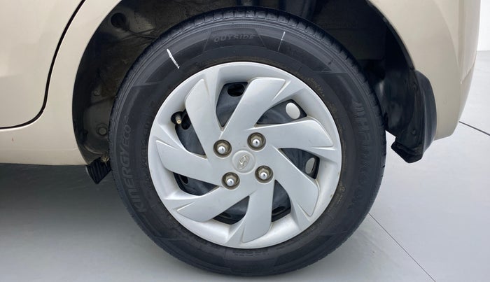 2019 Hyundai NEW SANTRO 1.1 SPORTZ MT CNG, CNG, Manual, 31,834 km, Left Rear Wheel