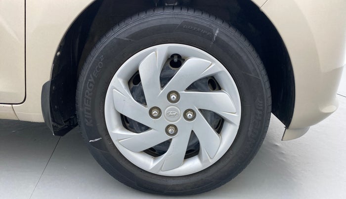 2019 Hyundai NEW SANTRO 1.1 SPORTZ MT CNG, CNG, Manual, 31,834 km, Right Front Wheel