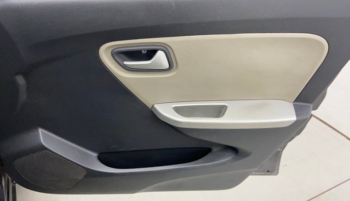 2016 Maruti Alto K10 VXI P, Petrol, Manual, 22,090 km, Driver Side Door Panels Controls
