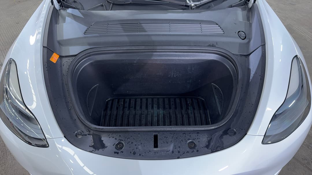 2023 Tesla Model Y Rear-wheel Drive, Automatic, 60579 km, Open Bonnet (Engine)