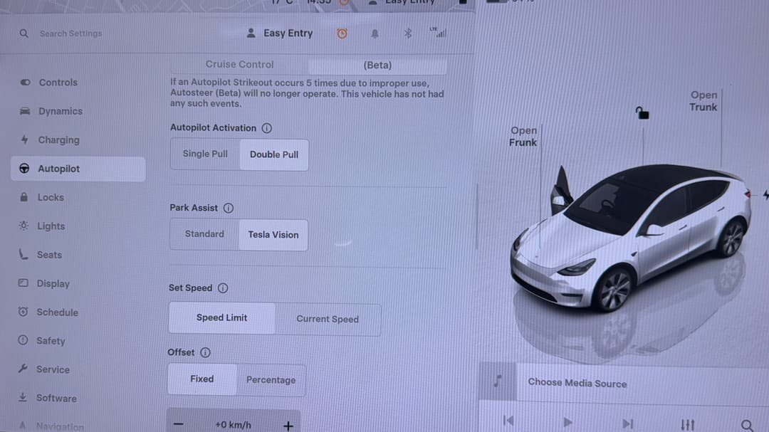 2023 Tesla Model Y Rear-wheel Drive, Automatic, 60579 km, Cruise Control