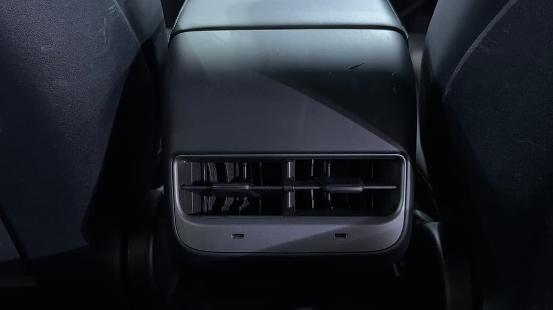 2023 Tesla Model Y Rear-wheel Drive, Automatic, 60579 km, Rear A/C Vent