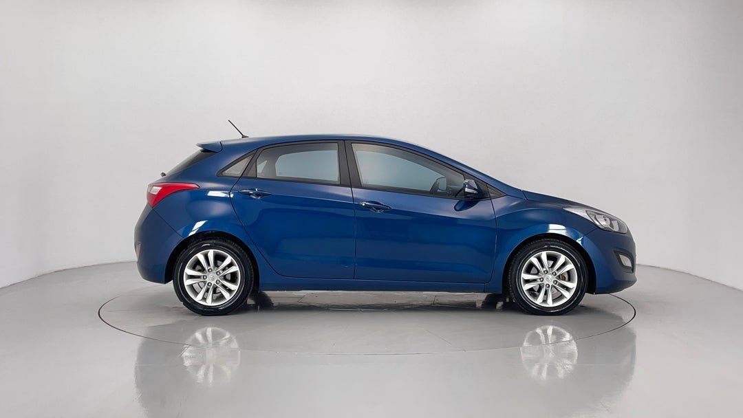 2014 Hyundai i30 Se, Automatic, 148790 km, Right Side View