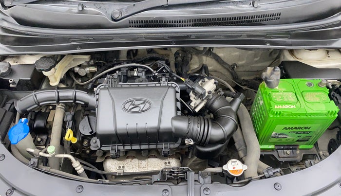 2014 Hyundai i10 SPORTZ 1.1 IRDE2, Petrol, Manual, 41,279 km, Engine Bonet View