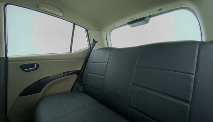 2014 Hyundai i10 SPORTZ 1.1 IRDE2, Petrol, Manual, 41,279 km, Right Side Door Cabin View