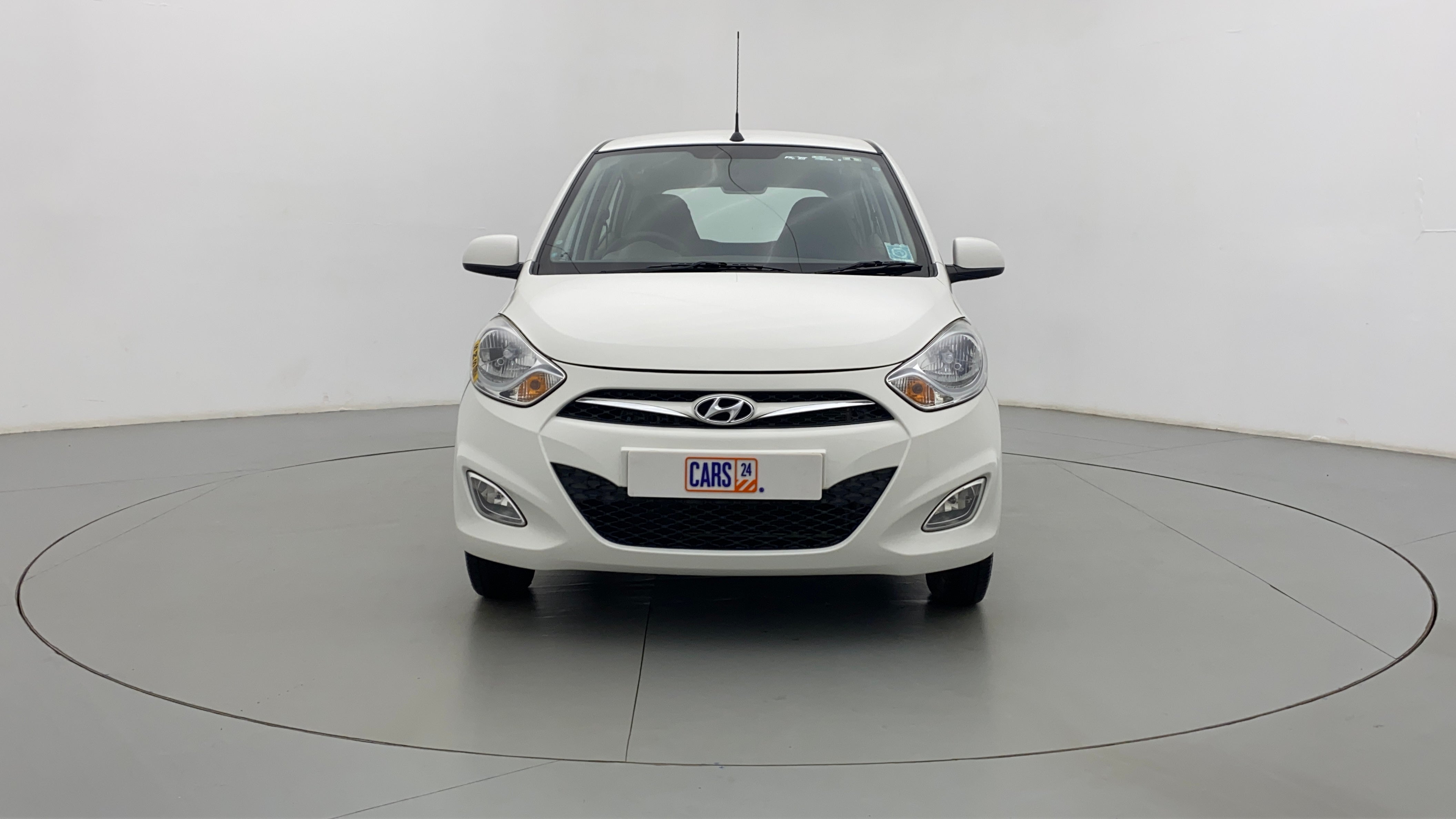 2014 Hyundai i10 SPORTZ 1.1 IRDE2, Petrol, Manual, 41,279 km, Front View