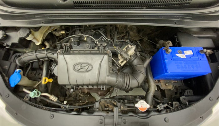 2015 Hyundai i10 SPORTZ 1.1, Petrol, Manual, 94,232 km, Open Bonet