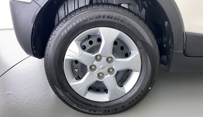 2020 Mahindra XUV300 1.2 W6 MT, Petrol, Manual, 22,100 km, Right Rear Wheel