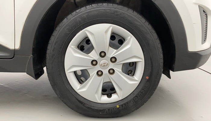2017 Hyundai Creta E PLUS 1.6 PETROL, Petrol, Manual, 38,056 km, Right Front Wheel