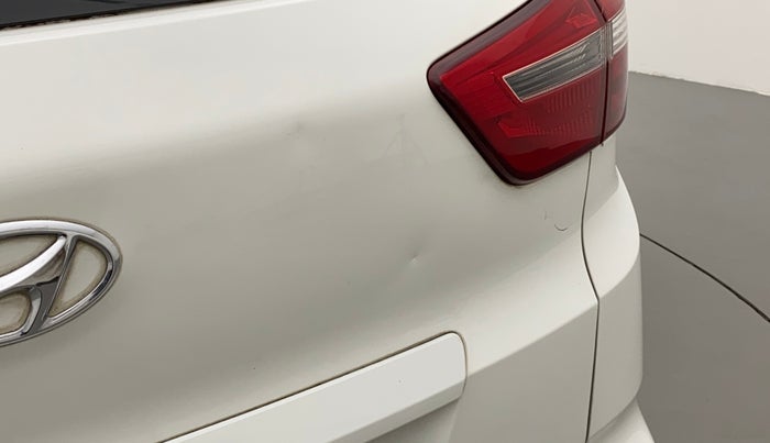 2017 Hyundai Creta E PLUS 1.6 PETROL, Petrol, Manual, 38,056 km, Dicky (Boot door) - Slightly dented