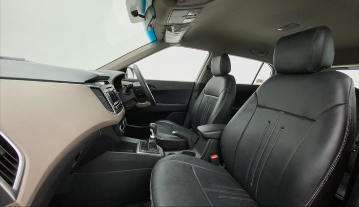 2017 Hyundai Creta E PLUS 1.6 PETROL, Petrol, Manual, 38,056 km, Right Side Front Door Cabin
