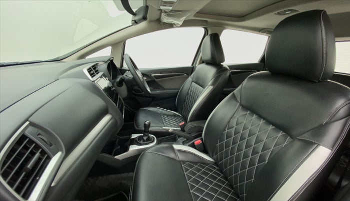 2018 Honda WR-V 1.5 i-DTEC VX MT, Diesel, Manual, 74,970 km, Right Side Front Door Cabin