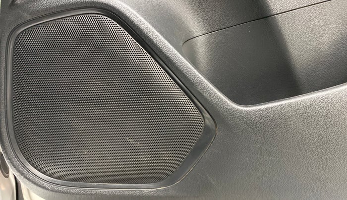 2018 Honda WR-V 1.5 i-DTEC VX MT, Diesel, Manual, 74,970 km, Speaker