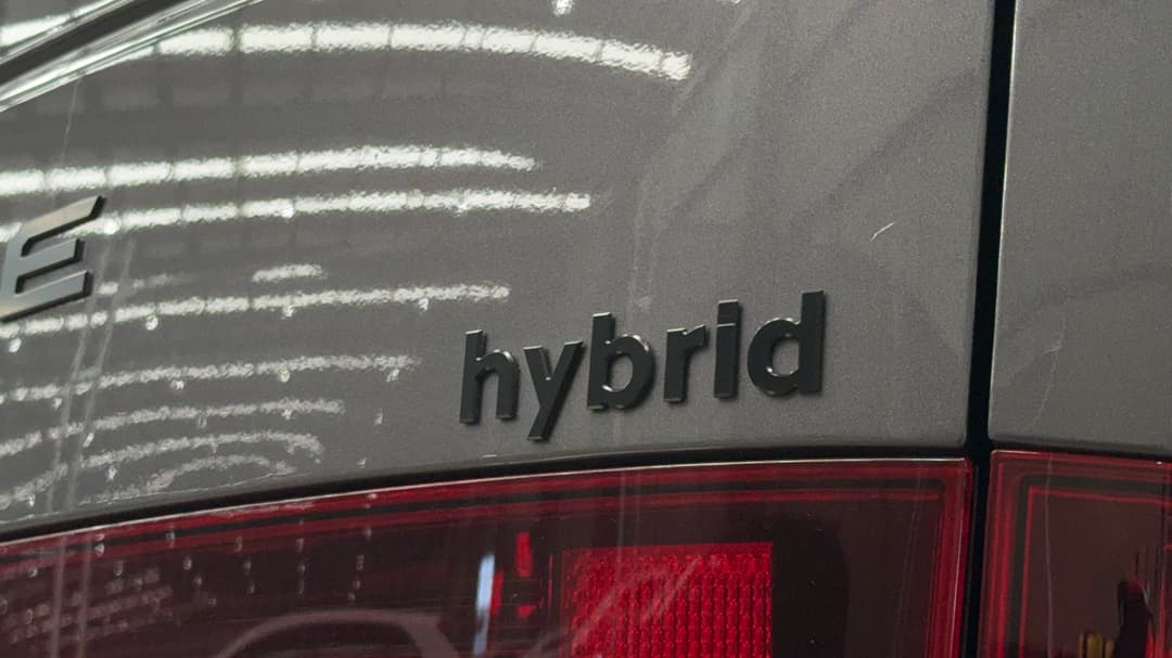 2025 Hyundai Santa Fe Calligraphy Hev (7 Seat) (blk), Automatic, 12270 km, Badge (Boot Right Side)
