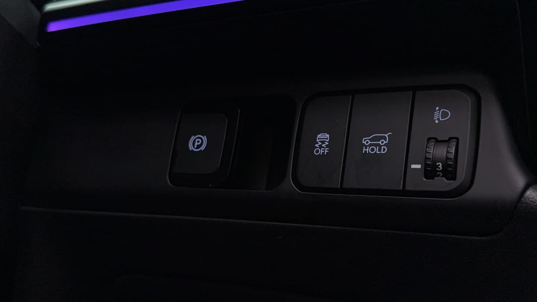2025 Hyundai Santa Fe Calligraphy Hev (7 Seat) (blk), Automatic, 12270 km, Utility Switches/Buttons