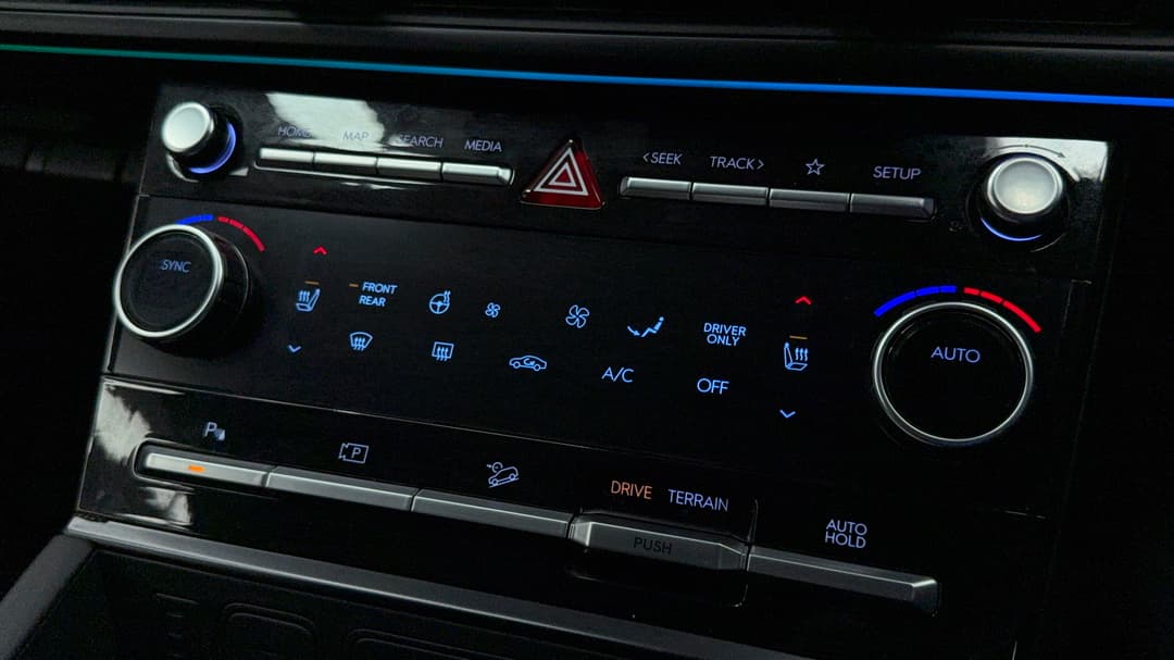 2025 Hyundai Santa Fe Calligraphy Hev (7 Seat) (blk), Automatic, 12270 km, Ventilated Seats