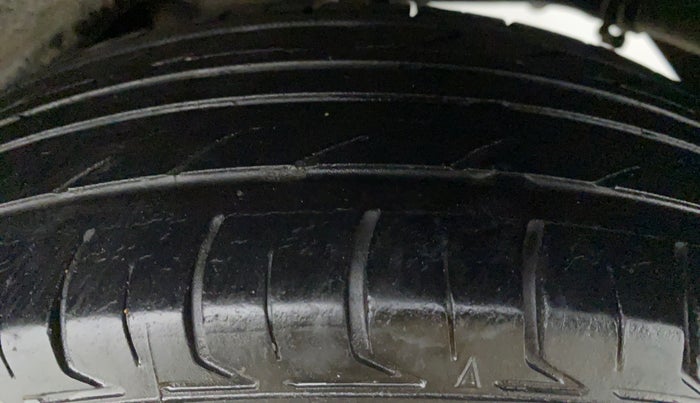 2013 Maruti A Star VXI ABS AT, Petrol, Automatic, 54,391 km, Left Rear Tyre Tread