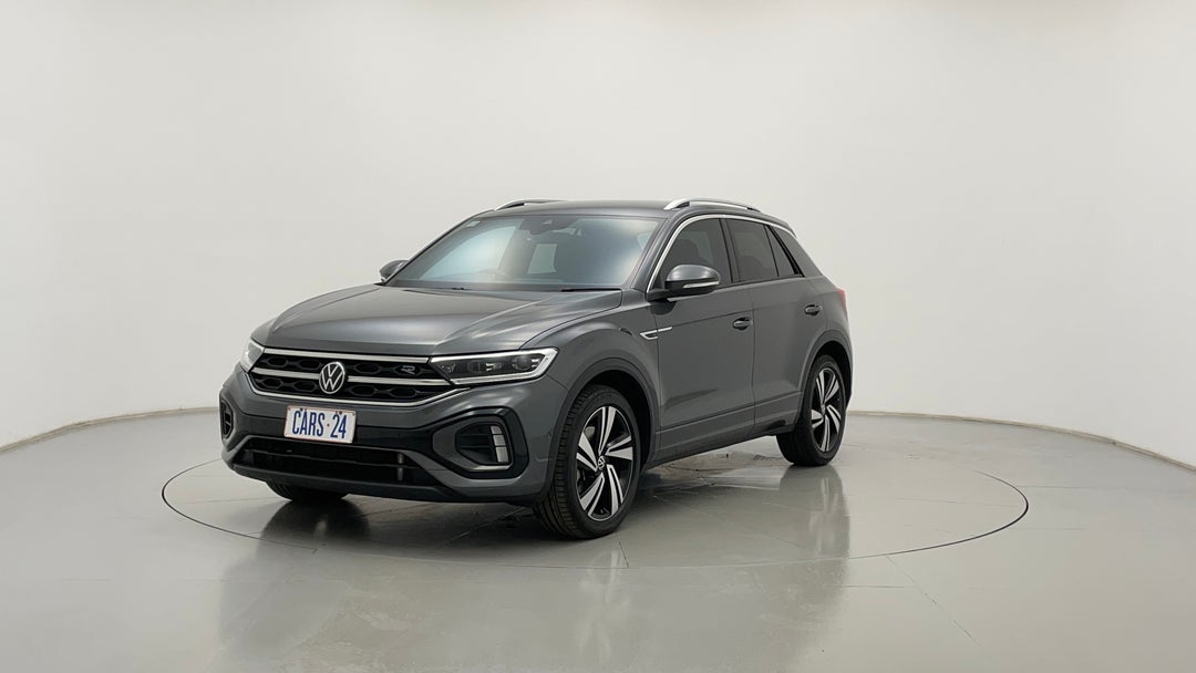 2022 Volkswagen T-roc 140tsi R-line (restricted Ftr), Automatic, 30130 km, Left Front Diagonal (45- Degree) View