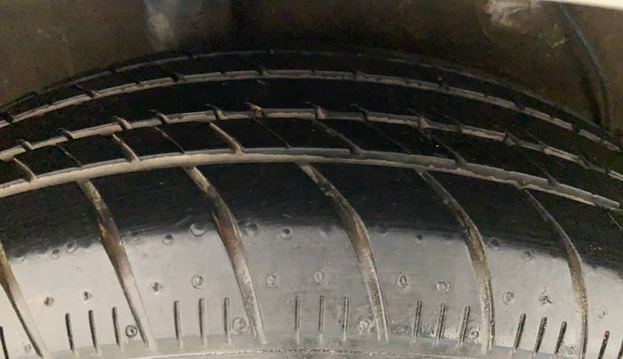 2019 Maruti Celerio VXI (O), Petrol, Manual, 28,904 km, Right Rear Tyre Tread