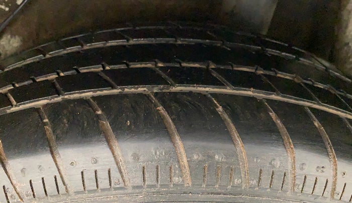 2019 Maruti Celerio VXI (O), Petrol, Manual, 28,904 km, Left Rear Tyre Tread