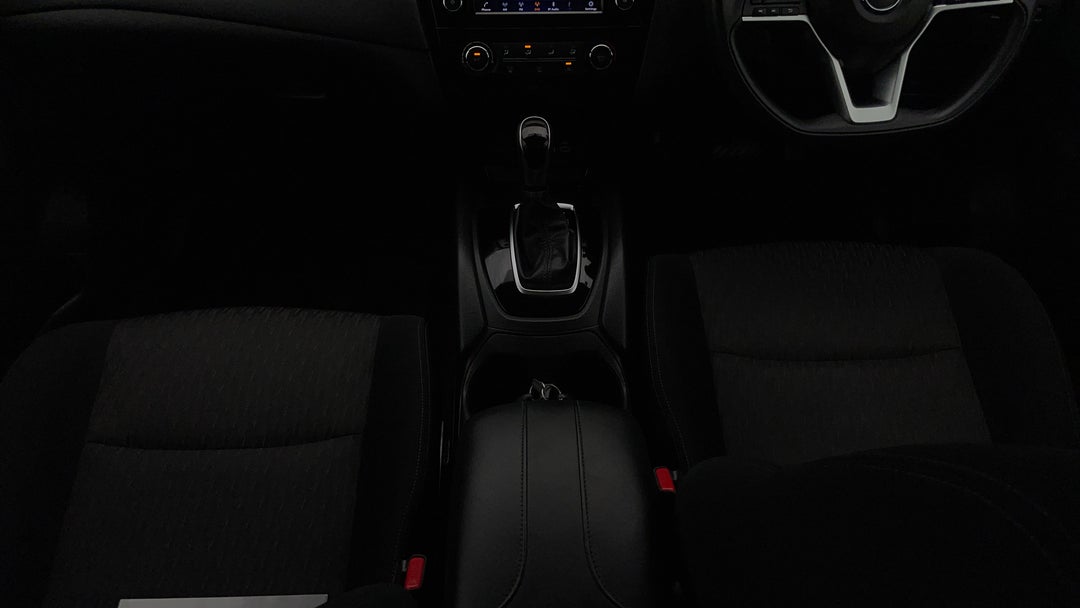 2021 Nissan X-trail St (2WD), Automatic, 76002 km, Center Console