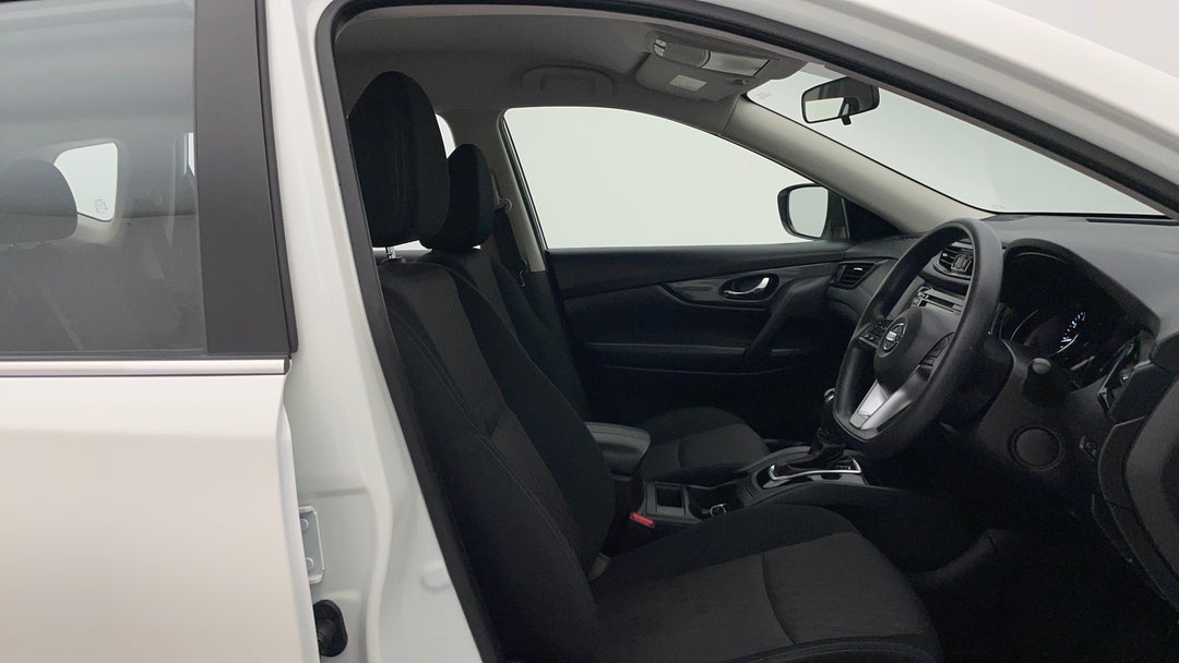 2021 Nissan X-trail St (2WD), Automatic, 76002 km, Right Side Front Door Cabin View