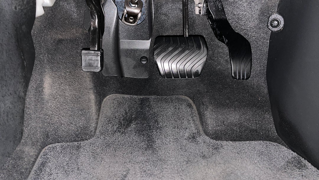 2021 Nissan X-trail St (2WD), Automatic, 76002 km, Pedals and Footmat