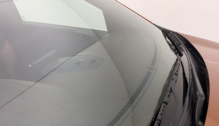2018 Ford FREESTYLE TITANIUM 1.5 DIESEL, Diesel, Manual, 22,937 km, Front windshield - Minor spot on windshield