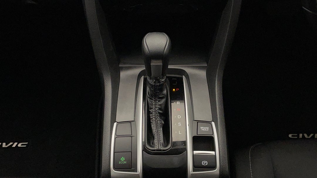 2017 Honda Civic Vti-s, Automatic, 50198 km, Gear Lever 