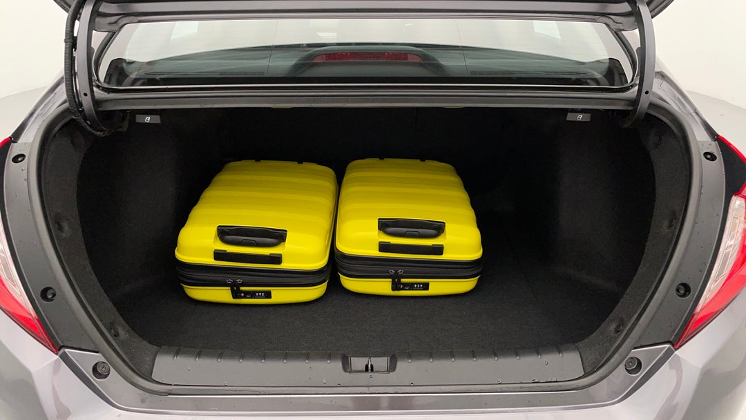 2017 Honda Civic Vti-s, Automatic, 50198 km, Boot Inside View with Luggage