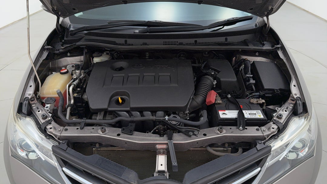 Open Bonnet (Engine)