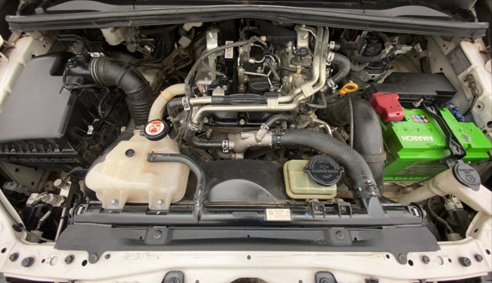 2018 Toyota Innova Crysta 2.4 VX 8 STR, Diesel, Manual, 73,793 km, Open Bonet
