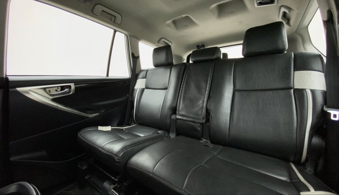 2018 Toyota Innova Crysta 2.4 VX 8 STR, Diesel, Manual, 73,793 km, Right Side Rear Door Cabin