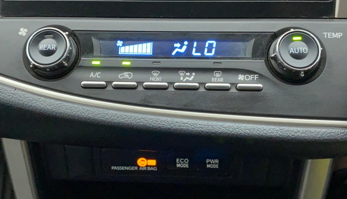 2018 Toyota Innova Crysta 2.4 VX 8 STR, Diesel, Manual, 73,793 km, Automatic Climate Control