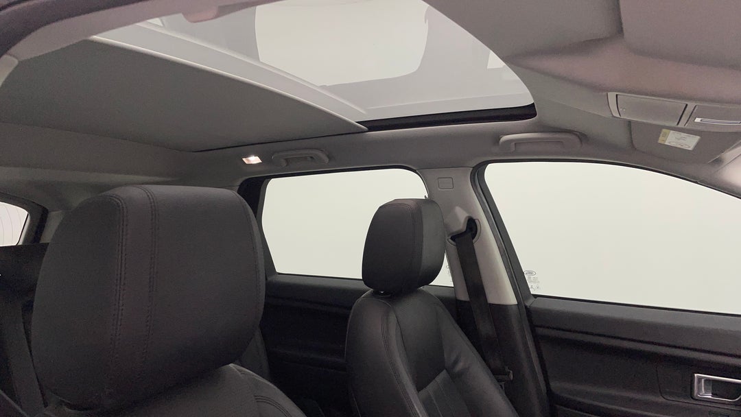 Interior Sunroof/Moonroof
