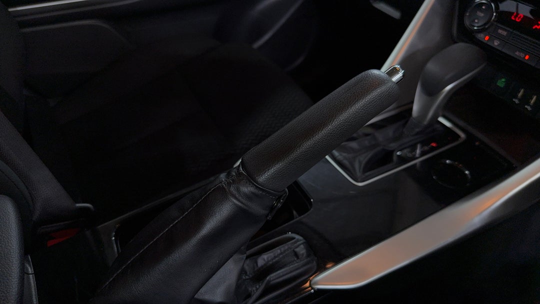 2023 Mitsubishi Eclipse Cross Es (2wd), Automatic, 52895 km, Handbrake