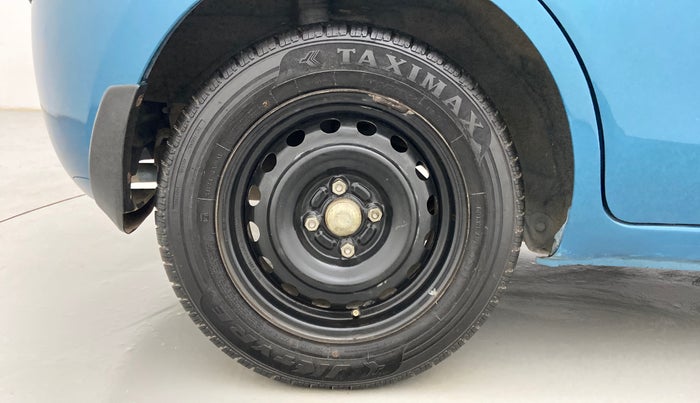 2018 Nissan Micra XL CVT, Petrol, Automatic, 77,108 km, Right Rear Wheel