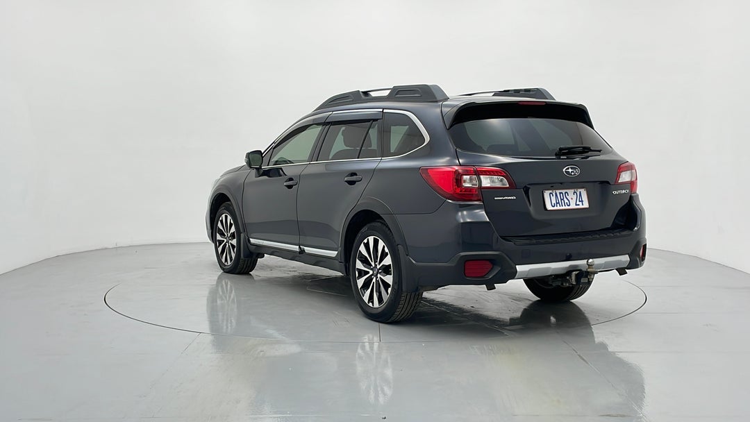 Left Back Diagonal (45- Degree) View