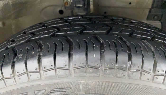 2012 Maruti Swift VXI D, Petrol, Manual, 14,622 km, Right Front Tyre Tread