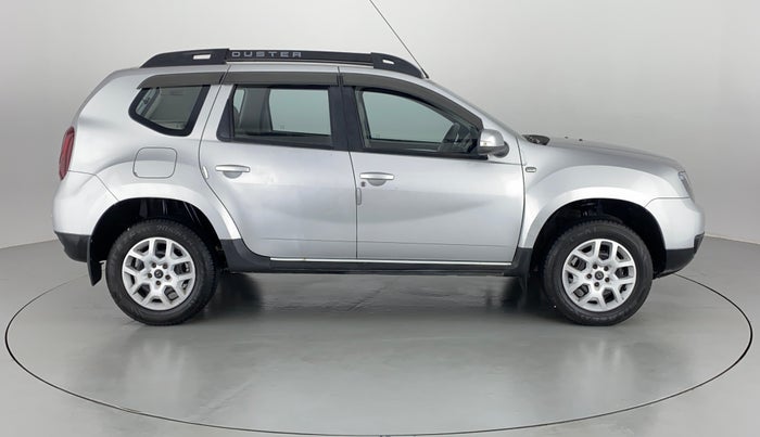 2016 Renault Duster RXL PETROL 104, Petrol, Manual, Right Side View