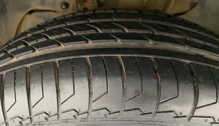 2018 Tata Tiago XZ PETROL, Petrol, Manual, 89,265 km, Left Front Tyre Tread