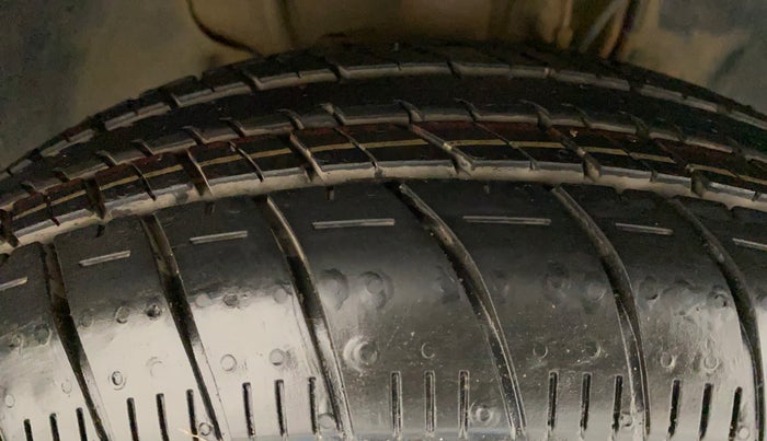 2018 Tata Tiago XZ PETROL, Petrol, Manual, 89,265 km, Right Front Tyre Tread