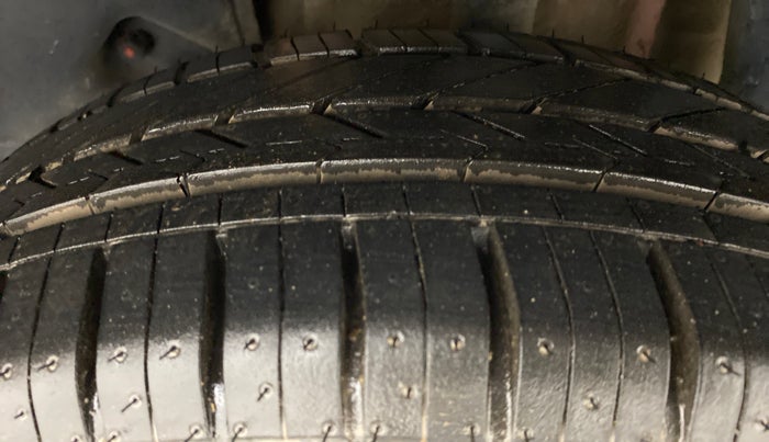 2017 Tata Tiago XZ PETROL, Petrol, Manual, 31,650 km, Left Rear Tyre Tread